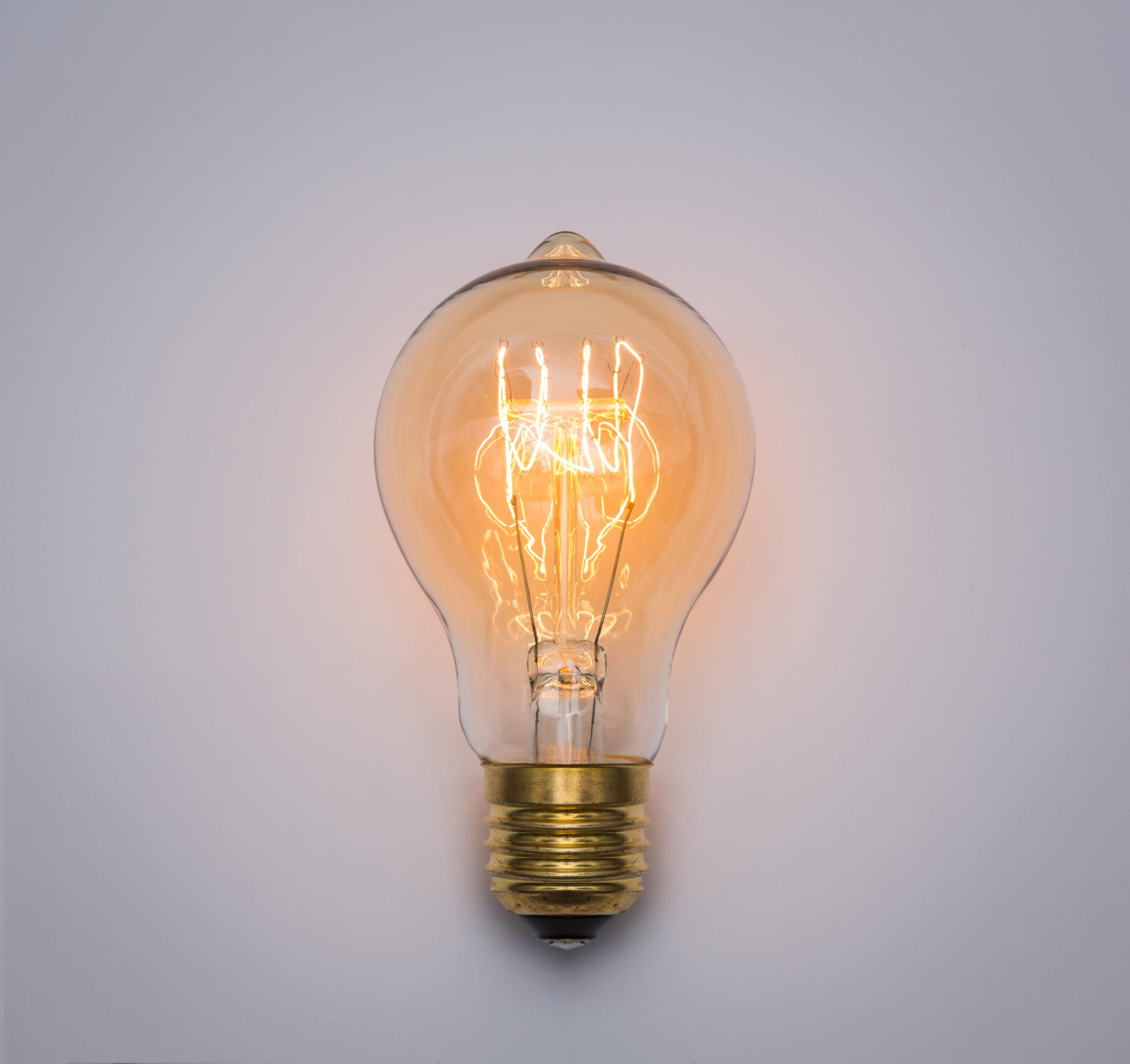 10 نکته‌ی کاربردی در مورد لامپ ادیسونی